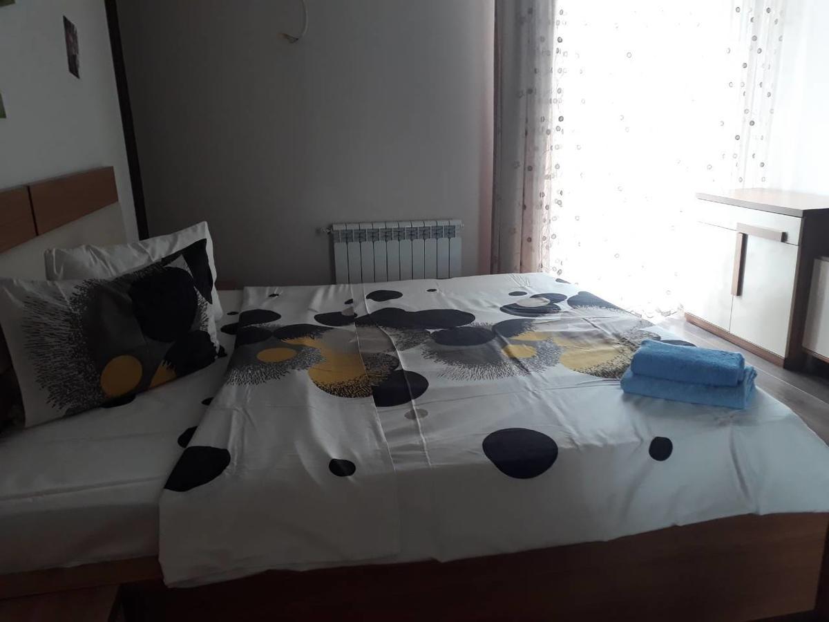 Flat Near The Mcdonald'S Apartment Batumi Exterior photo